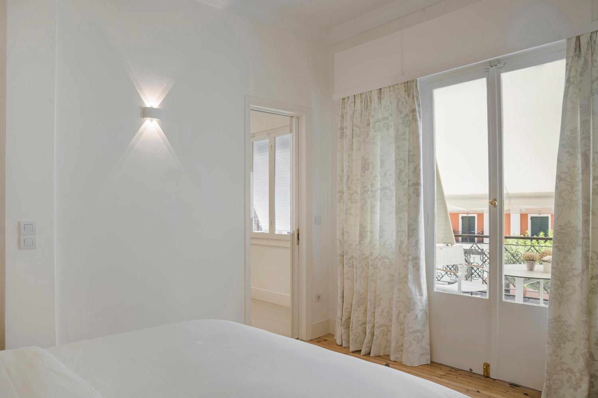 Etoile Luxury Suites 아르고스톨리온 외부 사진